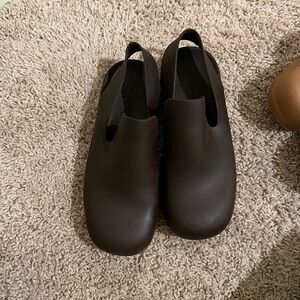 Brown Slip-On Bottega rain puddle slides